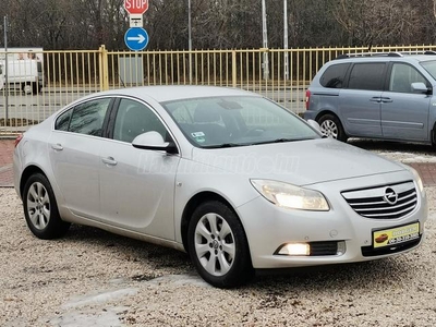 OPEL INSIGNIA 1.6 tempomat. 114.000km!!!