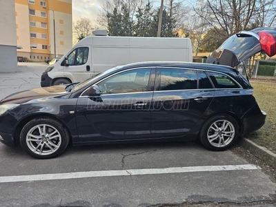 OPEL INSIGNIA Sports Tourer 2.0 CDTI Sport (Automata) panoráma tetős