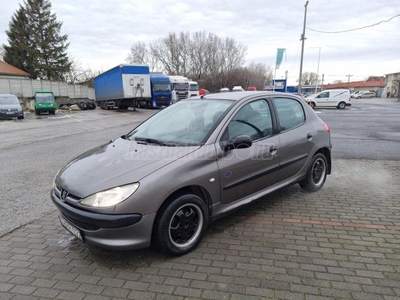 PEUGEOT 206 1.4 Premium