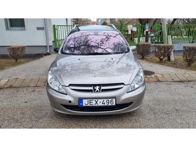 PEUGEOT 307 SW 1.6 HDi Supreme 7 Személy!! Panoráma Tető!!