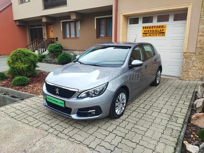 PEUGEOT 308 LED+NAVI+DIGITKLÍMA+TEMPOMAT+TOLATÓRADAR+SZERVIZELT+KÖNYV