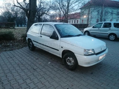 RENAULT CLIO 1.1 RL