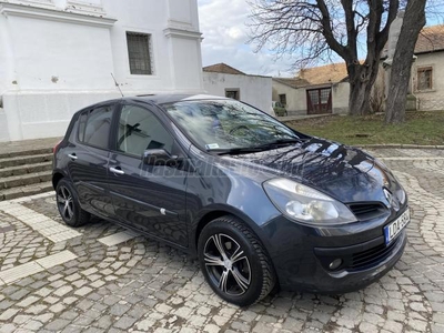 RENAULT CLIO 1.5 dCi Monaco 2 Bőr+Ülésfűtés+Digitklíma+Kulcsnélküli Nyitás-Indítás+Tempomat!