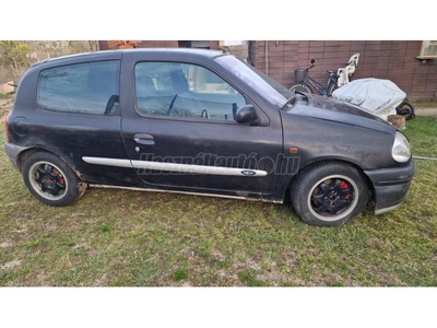 RENAULT CLIO 1.6 16V RXI