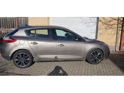 RENAULT MEGANE 1.5 dCi Dynamique Bose felszereltség