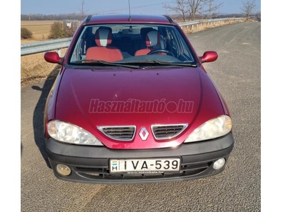 RENAULT MEGANE Classic 1.4 16V Alize