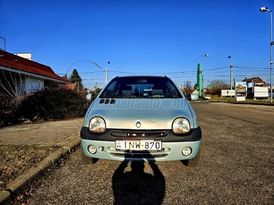 RENAULT TWINGO 1.2 16V Season MOi. 2025-ig vizsga. Sebesség függő szervó kormány. Klima