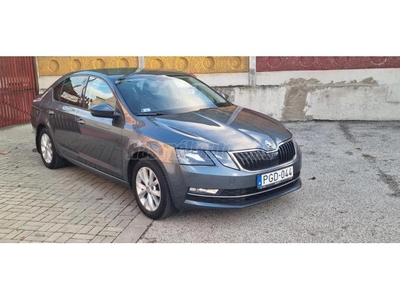 SKODA OCTAVIA 1.4 TSI Style DSG Magyarországi. Vezetett szervízkönyv