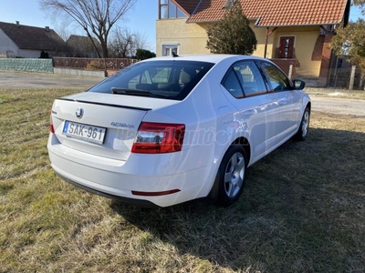 SKODA OCTAVIA 1.5 TSI ACT Style