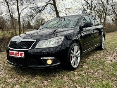 SKODA OCTAVIA RS 2.0 CR TDI DSG NAGYON SZÉP ÁLLAPOT. VALÓS VÉGIG MÁRKASZERVIZBEN SZERVIZELT!!!