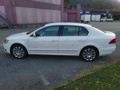 SKODA SUPERB 3.6 V6 FSI Ambition 4x4 DSG