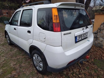 SUZUKI IGNIS 1.3 GLX AC