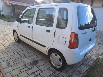 SUZUKI WAGON R+ 1.3 GLX (5 személyes )