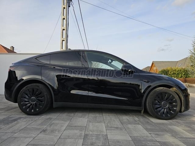 TESLA MODEL Y Long Range AWD (Automata) Újszerű állapot.Radarok.Ryzen.Gyári Gari.Azonnal vihető.Német gyártás!