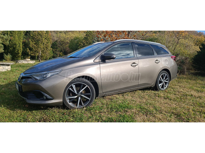 TOYOTA AURIS Touring Sports 1.6 Active MY17 Trend+