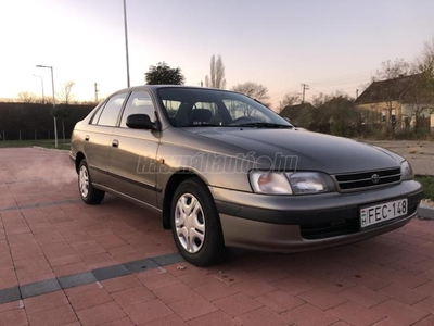 TOYOTA CARINA Carina-E Sedan 1.6 XLi