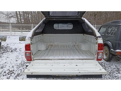 TOYOTA HI LUX Hilux 2.5 D-4D 4x4 Double Comfort AC