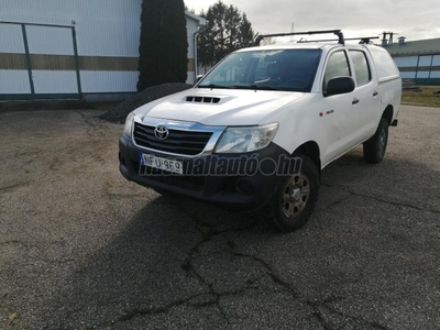 TOYOTA HI LUX Hilux 2.5 D-4D 4x4 Double Terra AC