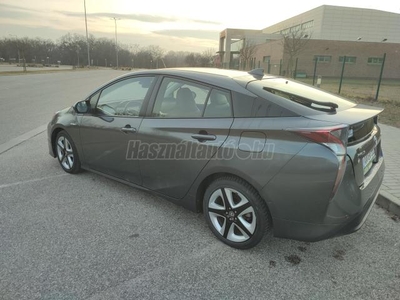 TOYOTA PRIUS 1.8 HSD Executive (Automata) JBL-BŐR-HUD-4 ÜLÉS FŰTÉS - PARKPILOT