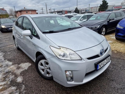 TOYOTA PRIUS 1.8 HSD Terra (Automata) Head Up!