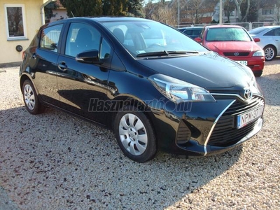 TOYOTA YARIS 1.0 Trend