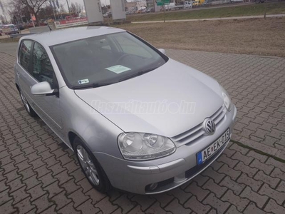 VOLKSWAGEN GOLF V 1.6 Comfortline GOAL/SZERVIZKÖNYV/ÜLÉSFŰTÉS/TEMPOMAT/RADAR