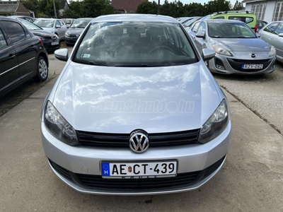 VOLKSWAGEN GOLF VI 1.6 Comfortline VÉGIG VEZETETT SZERVIZKÖNYV