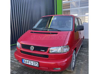 VOLKSWAGEN MULTIVAN