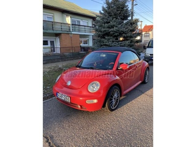 VOLKSWAGEN NEW BEETLE Cabrio 1.4