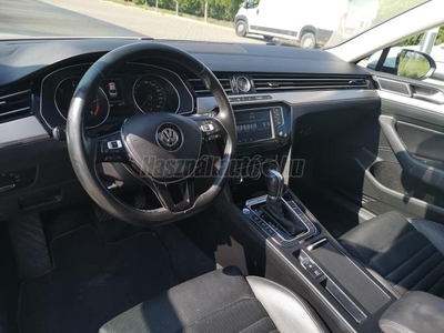 VOLKSWAGEN PASSAT 2.0 TDI BMT SCR Bi-Turbo Highline 4Motion DSG