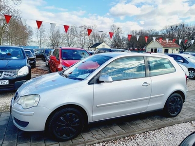 VOLKSWAGEN POLO 1.2 60 Trendline Klima.végig vezetett szervizkönyv