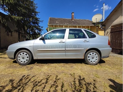 VOLKSWAGEN POLO III 1.4 75 Comfortline