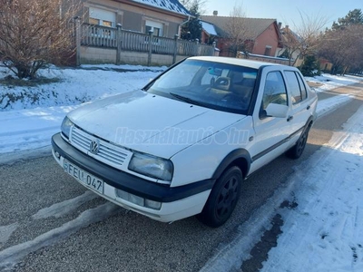 VOLKSWAGEN VENTO 1.4 CL