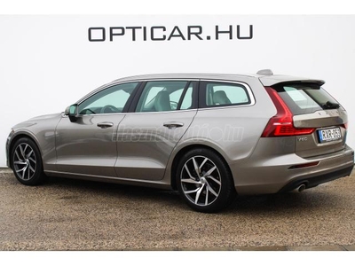 VOLVO V60 2.0 [T4] Momentum Pro Geartronic Navi!LED!APP!Kamera!Radar!Mo-i!1.Tulaj!45.583Km!ÁFÁ-s!THM9.9%!