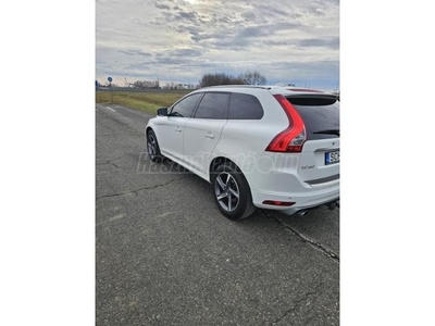 VOLVO XC60 2.0 D [D4] R-Design Summum Geartronic FWD