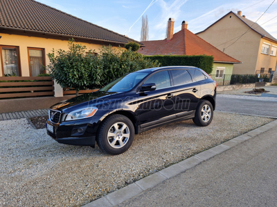 VOLVO XC60 2.4 D