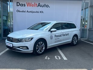 VW Passat Variant
Elegance 2.0 TDI DSG