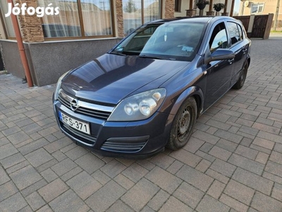 Opel Astra H 1.6 Enjoy