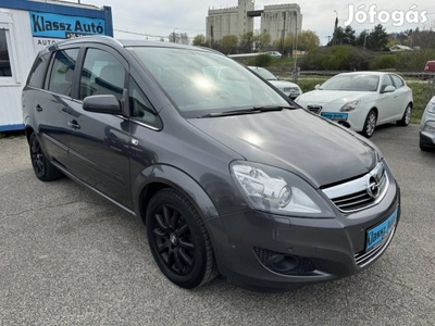 Opel Zafira B 1.6 Essentia Xenon.Tempomat.Digit...