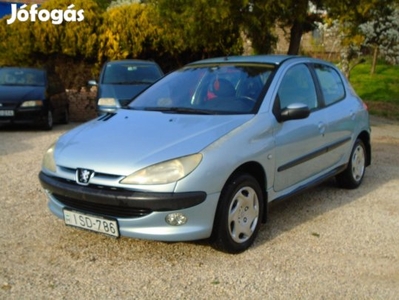 Peugeot 206 1.4 HDi Presence 2év műszakival.jó...