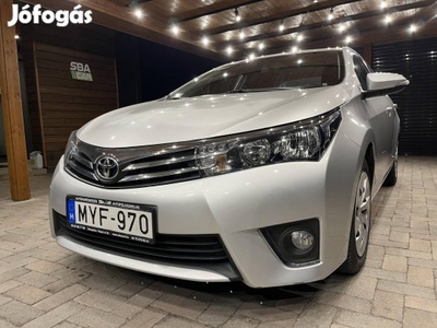 Toyota Corolla Sedan 1.4 D-4D Active Áfás Ár! M...