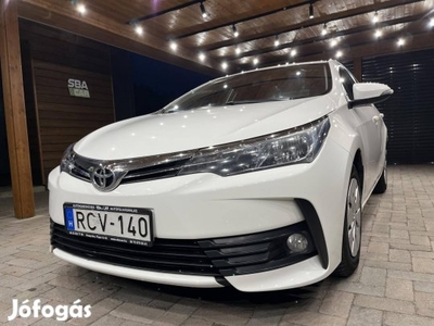 Toyota Corolla Sedan 1.4 D-4D Active Áfás Ár! R...