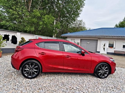 MAZDA 3 2.0 Challenge MO.-Sérülésmentes-59000 km.-Navi-Kamera-Bőr