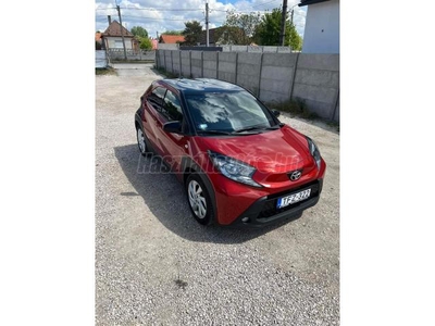 TOYOTA AYGO X 1.0 VVT-i Limited 6000km