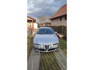 ALFA ROMEO 147 1.9 JTD Impression