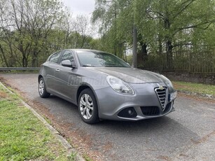 ALFA ROMEO GIULIETTA 2.0 JTDM-2 Distinctive