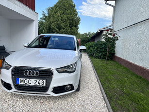 AUDI A1 Sportback 1.6 TDI DPF Attraction