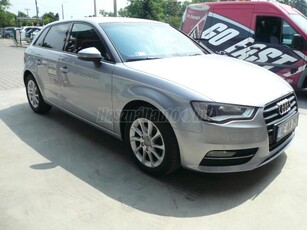 AUDI A3 Sportback 1.6 TDI Attraction S-tronic Vezérlés cserélve. AUTOMATA