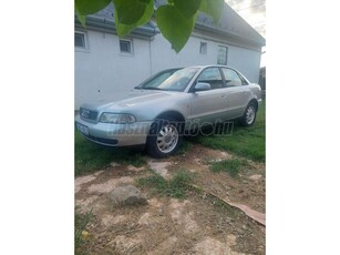 AUDI A4 1.6