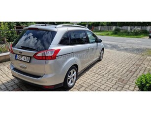 FORD C-MAX Grand1.5 TDCi DPF Trend [7 személy]